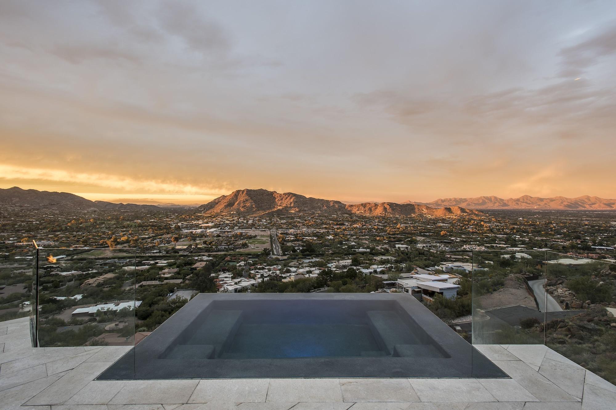 Sanctuary Camelback Mountain Resort And Spa Paradise Valley Exterior photo